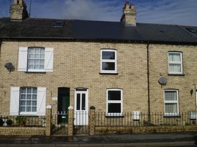 2 bedroom Terraced t...